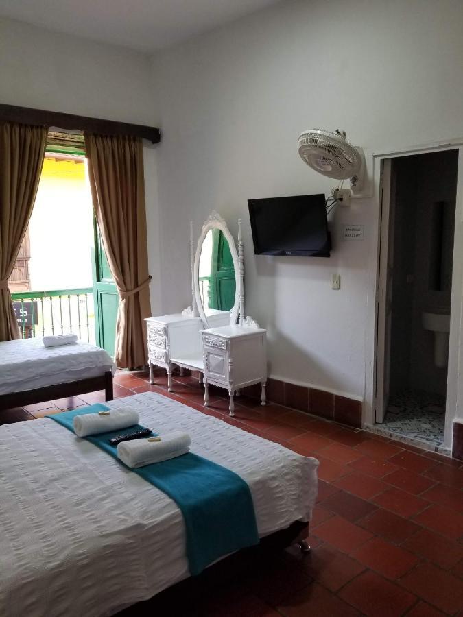 La Mansion Hostel San Gil Exterior photo